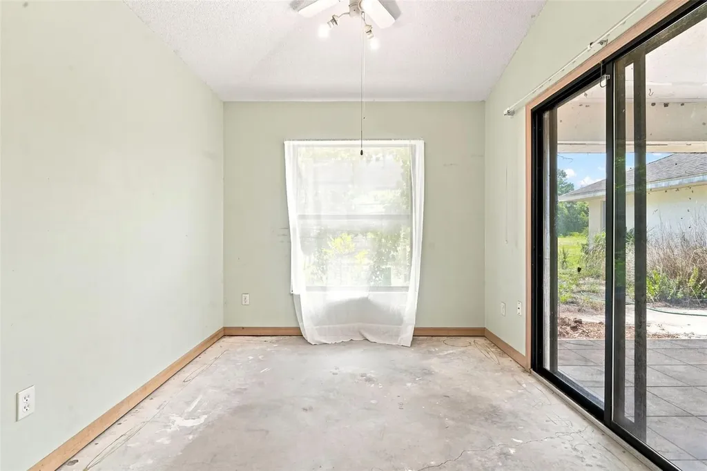 3006 Annez Way Debary FL 32713