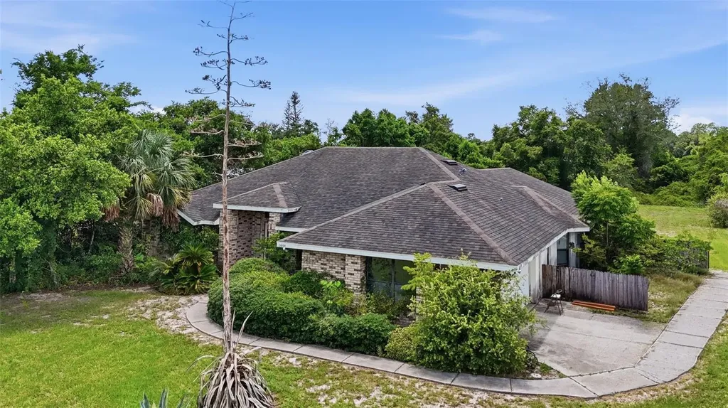3006 Annez Way Debary FL 32713