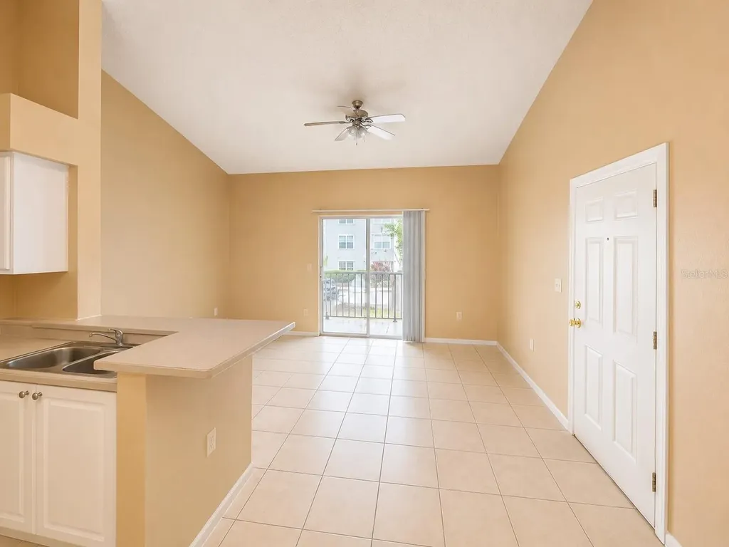 1218 Bermuda Lakes Lane Kissimmee FL 34741