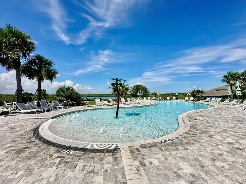 1066 Silverlake Boulevard Lake Alfred FL 33850