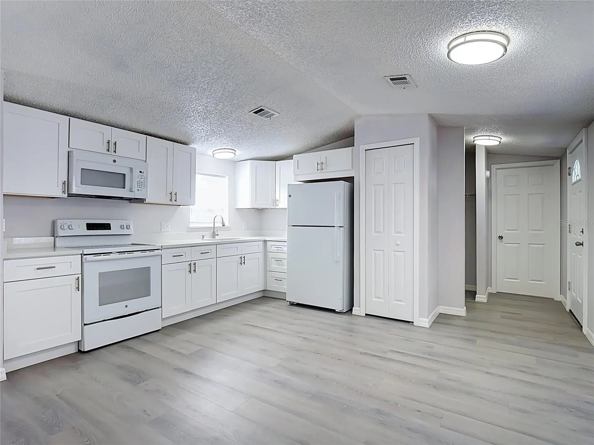 1406 Finney Road Davenport FL 33837
