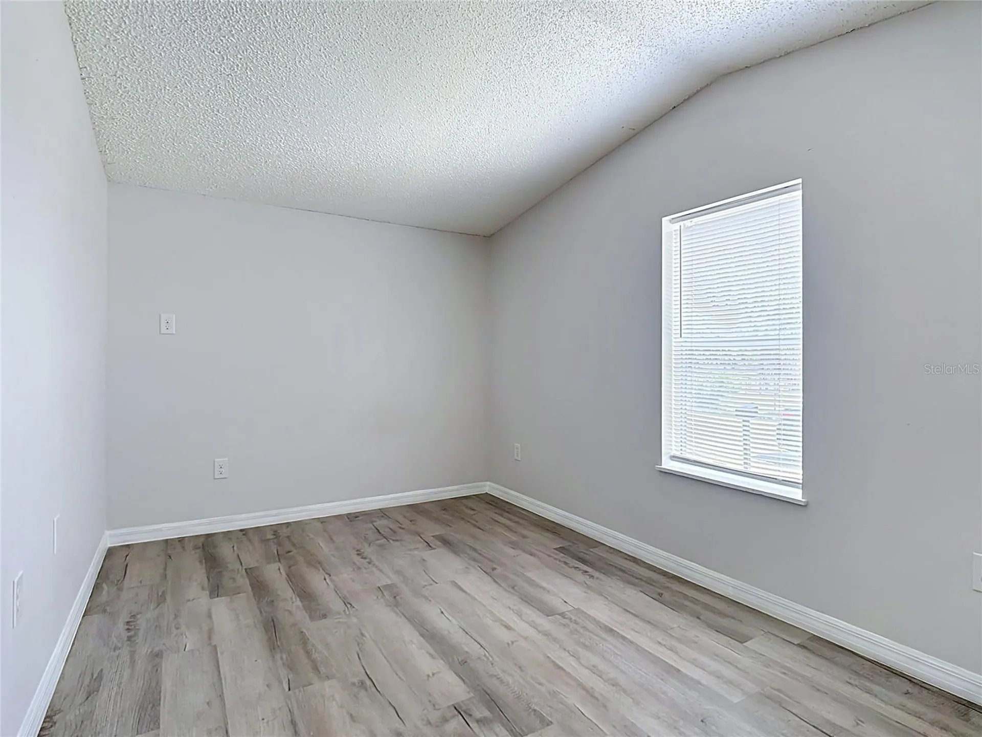 1406 Finney Road Davenport FL 33837
