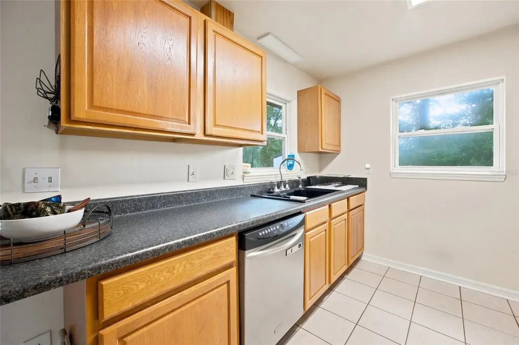 13051 NE 60th Street Williston FL 32696