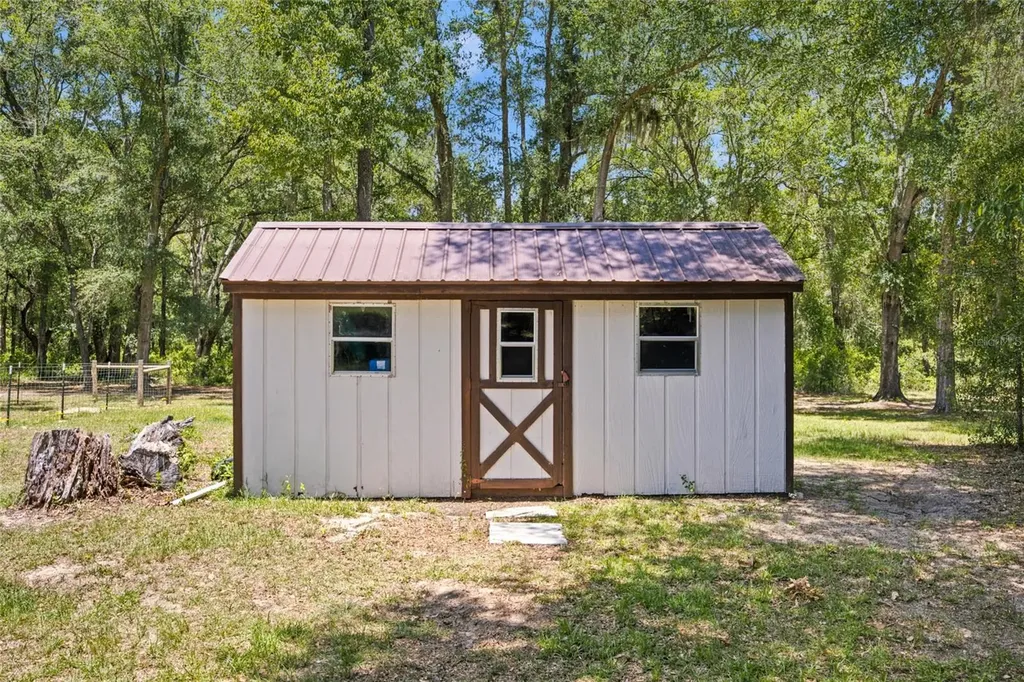 13051 NE 60th Street Williston FL 32696