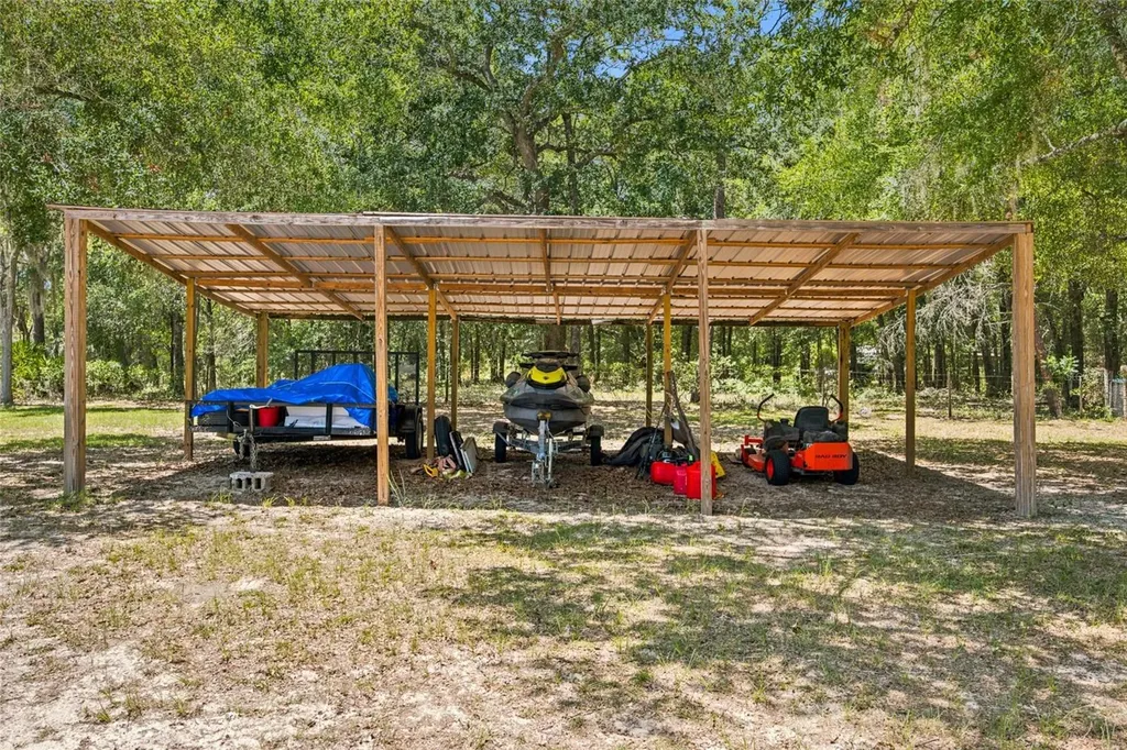 13051 NE 60th Street Williston FL 32696