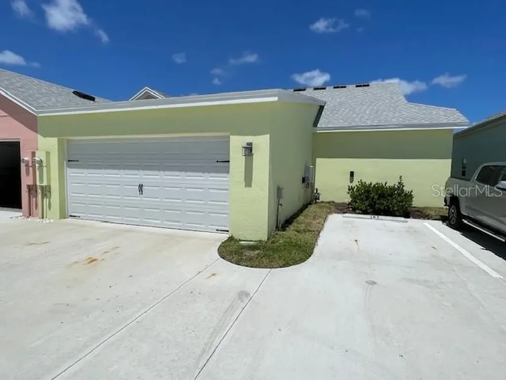 261 Gypsy Palace Lane Daytona Beach FL 32124
