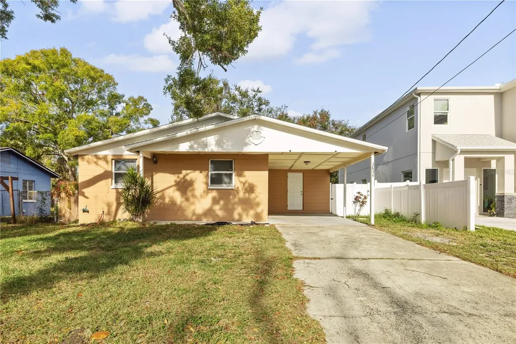 3631 W Anderson Avenue Tampa FL 33611