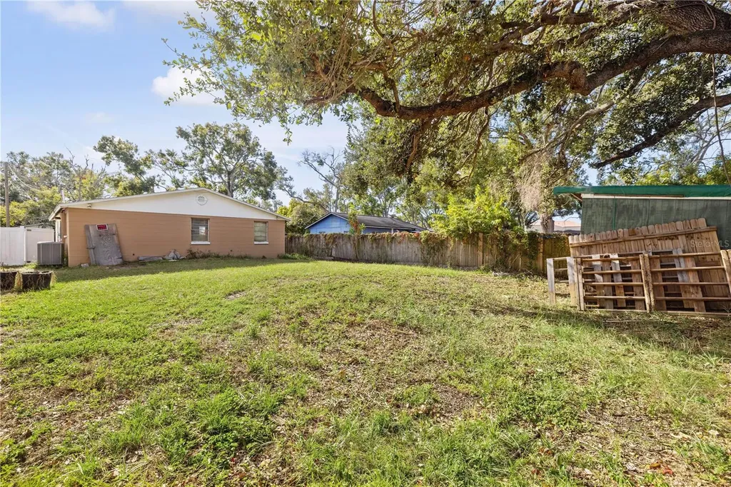3631 W Anderson Avenue Tampa FL 33611