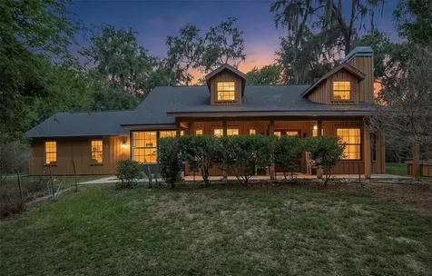 9615 E Oak Court Floral City FL 34436