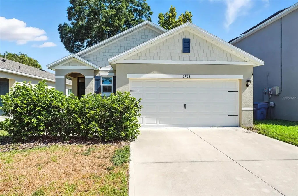 1753 Bent Branch Avenue Deland FL 32720
