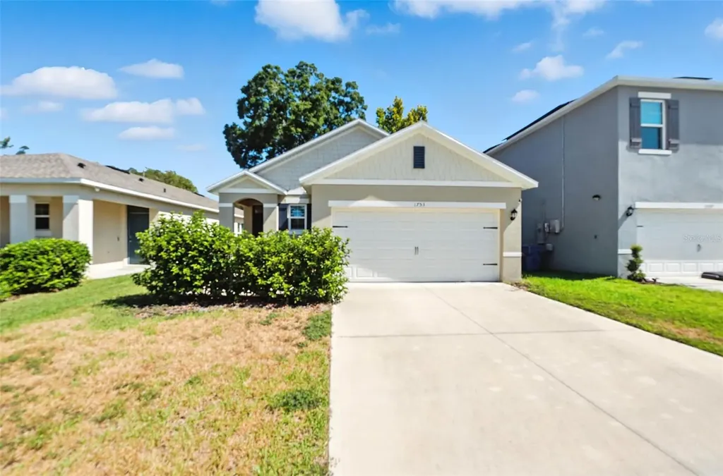 1753 Bent Branch Avenue Deland FL 32720