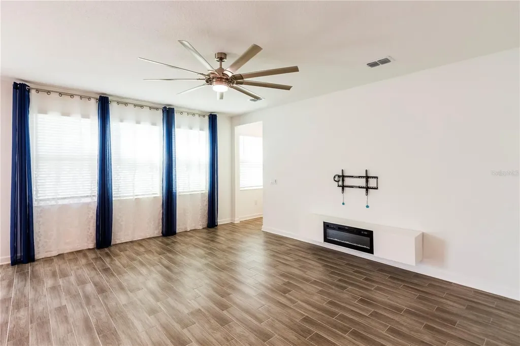 1778 Bee Nice Drive Kissimmee FL 34744