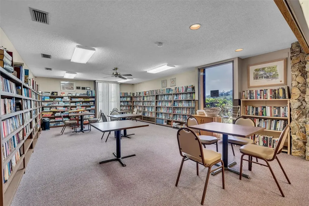 1409 56th Street W Bradenton FL 34209