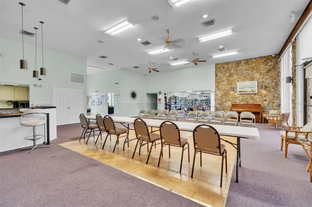 1409 56th Street W Bradenton FL 34209