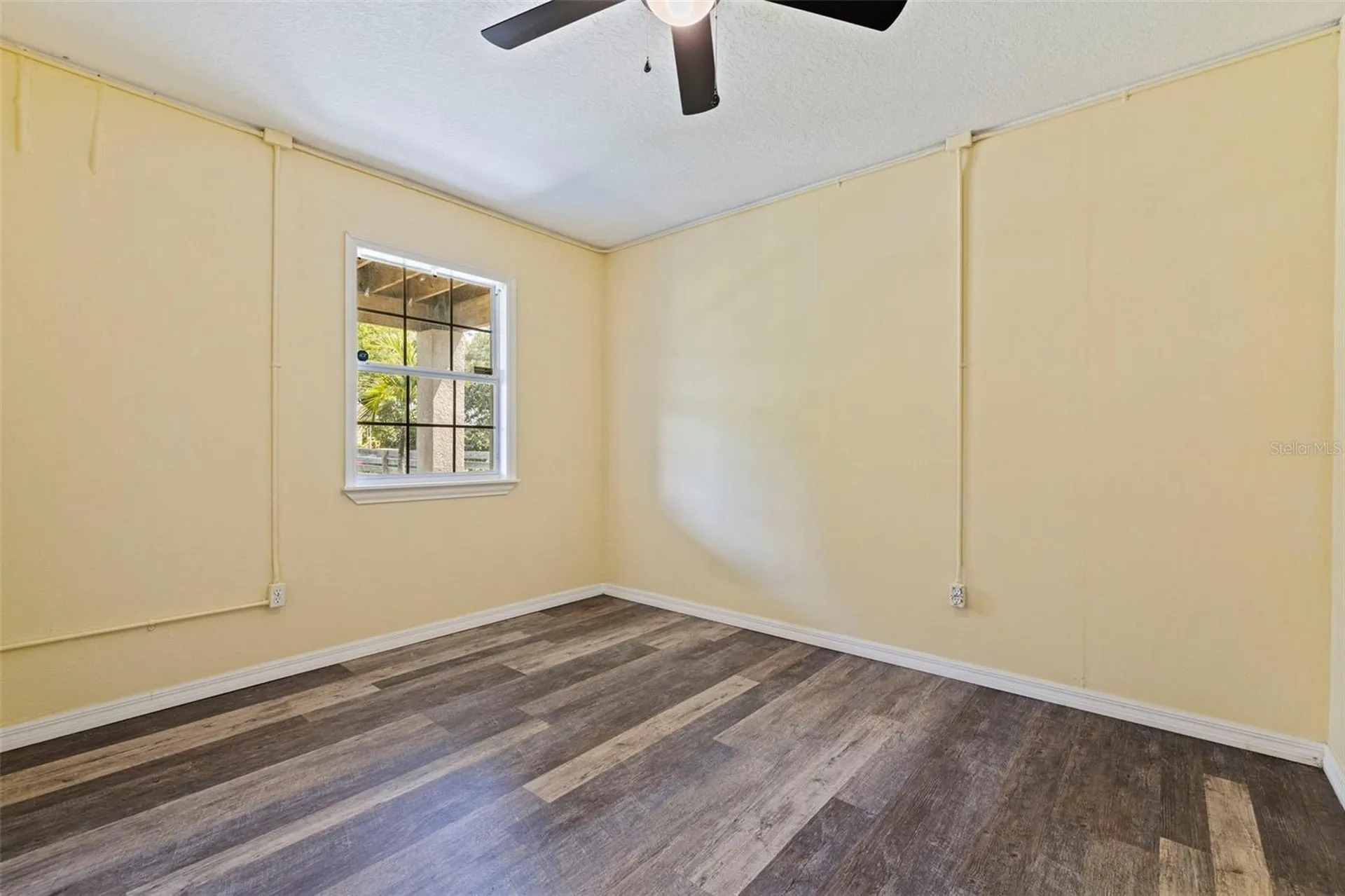 2462 14th Avenue N St Petersburg FL 33713