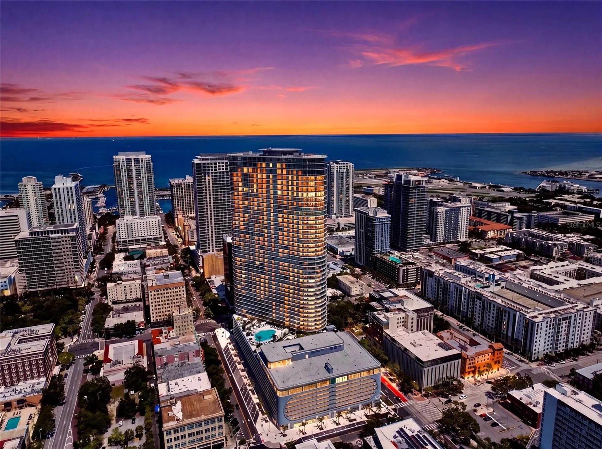 400 Central Avenue St Petersburg FL 33701