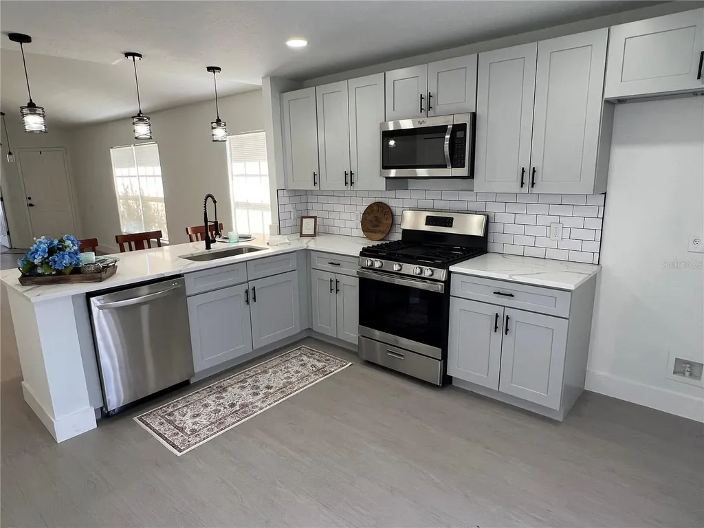 207 High Ridge Drive Davenport FL 33837