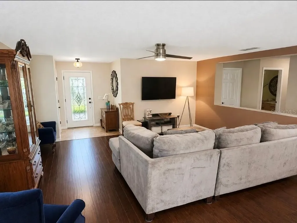 32 Angela Drive Palm Coast FL 32164