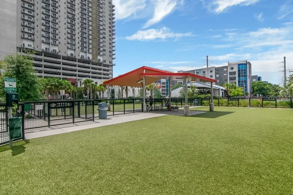 1208 E Kennedy Boulevard Tampa FL 33602