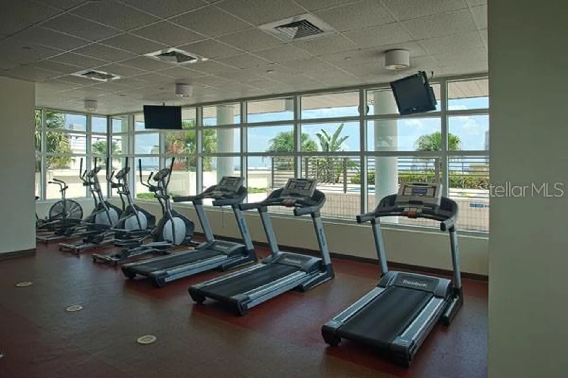 1208 E Kennedy Boulevard Tampa FL 33602