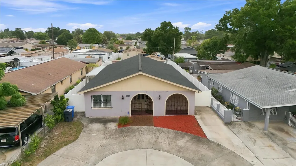 6513 N Manhattan Avenue Tampa FL 33614