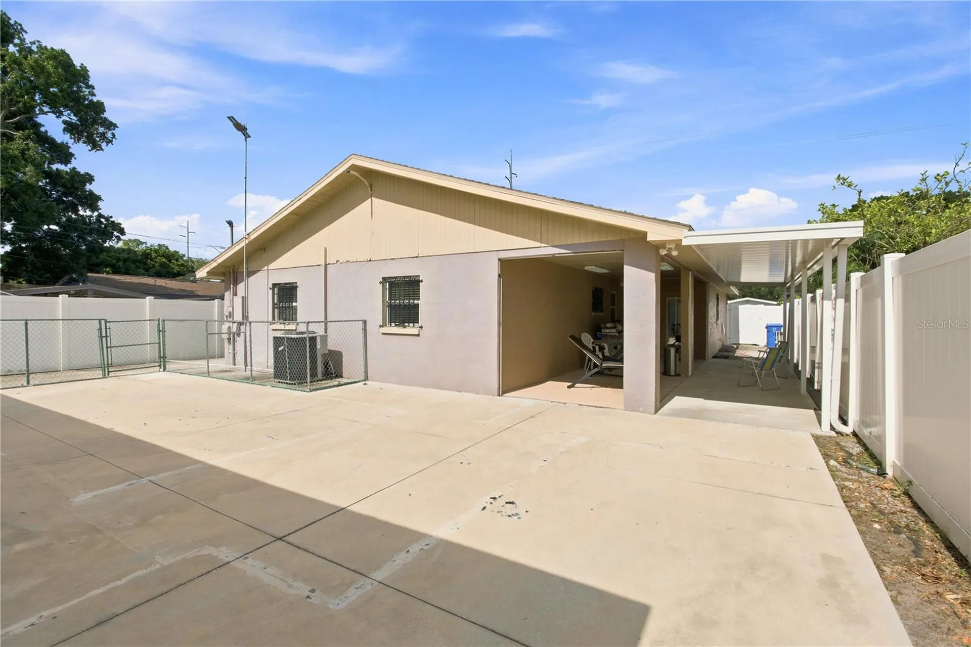 6513 N Manhattan Avenue Tampa FL 33614