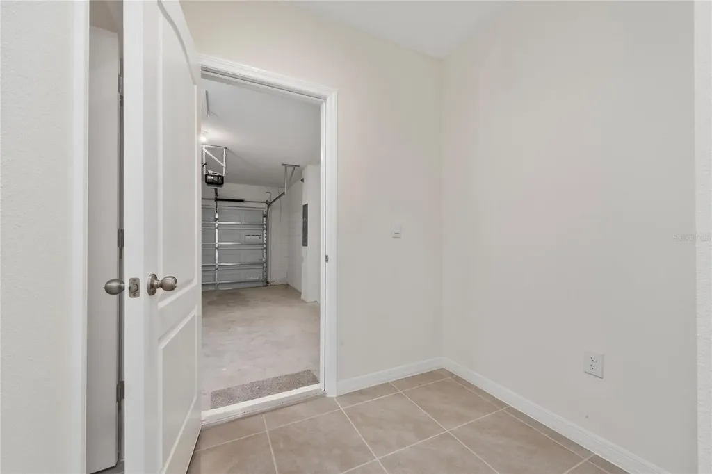 1627 Bitteroot Street Kissimmee FL 34744
