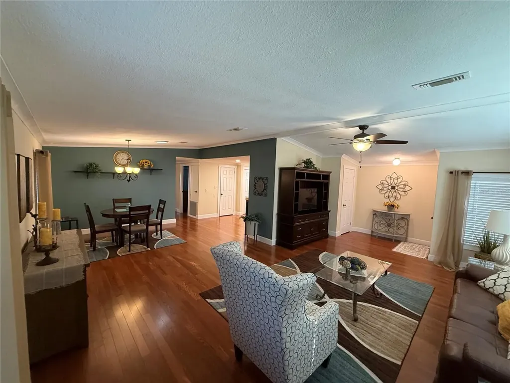 35 Seminole Path Wildwood FL 34785