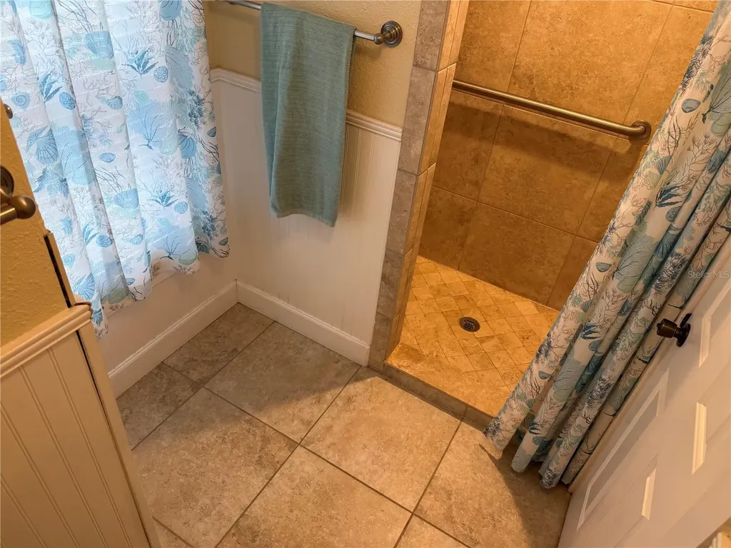 35 Seminole Path Wildwood FL 34785