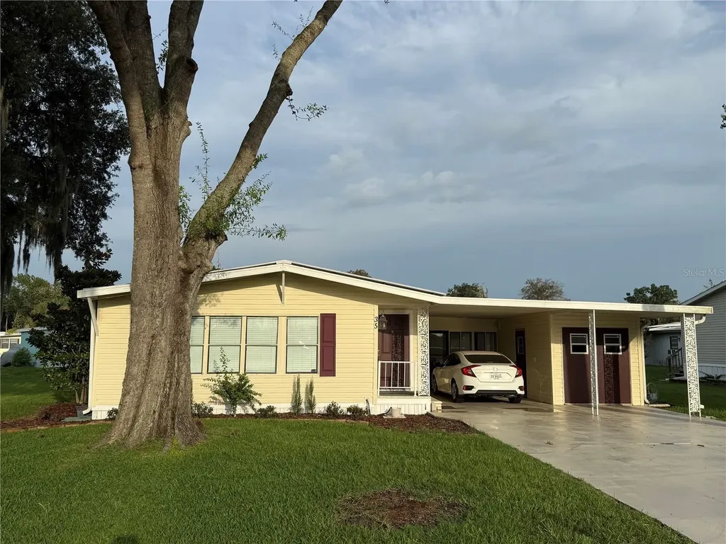 35 Seminole Path Wildwood FL 34785