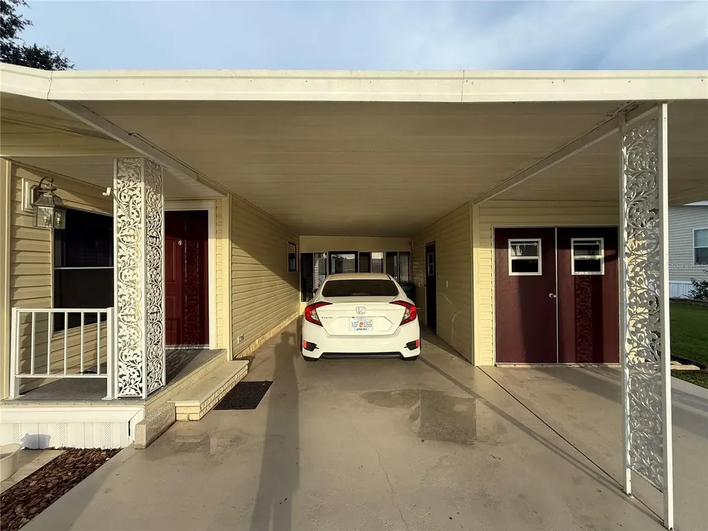 35 Seminole Path Wildwood FL 34785