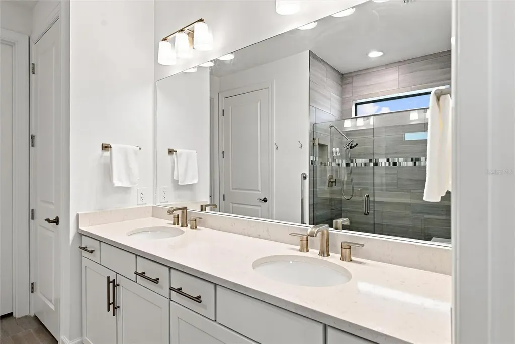 6713 Alstead Circle Bradenton FL 34202