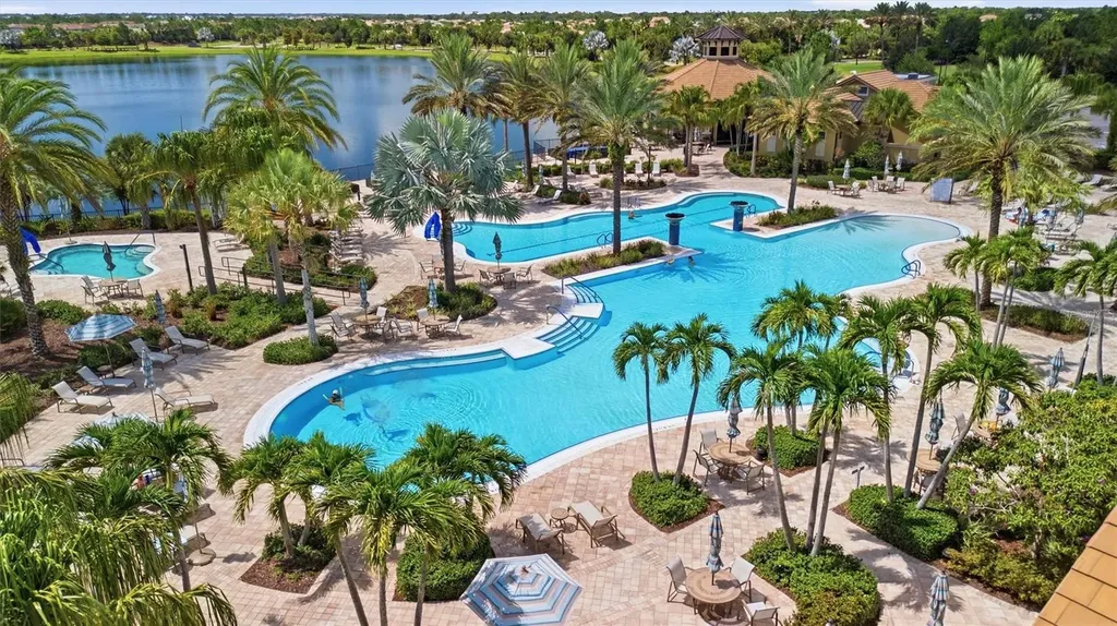 6713 Alstead Circle Bradenton FL 34202