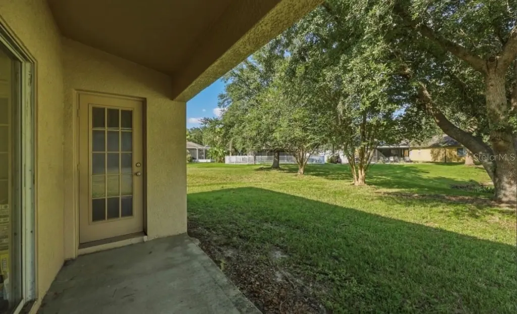 18165 Canal Pointe Street Tampa FL 33647