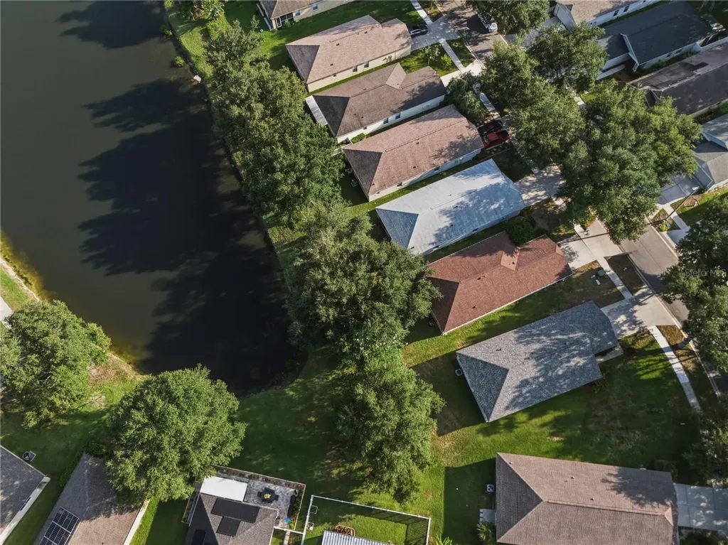 18165 Canal Pointe Street Tampa FL 33647