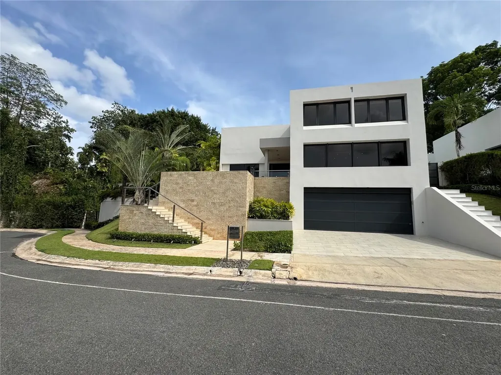 #9 Palma Real Estancias De Torrimar Guaynabo PR 00966
