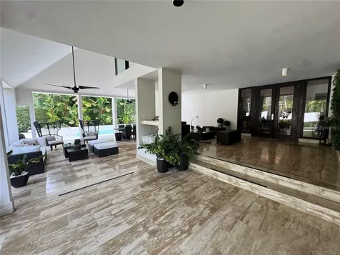 #9 Palma Real Estancias De Torrimar Guaynabo PR 00966