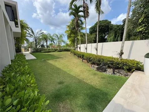 #9 Palma Real Estancias De Torrimar Guaynabo PR 00966