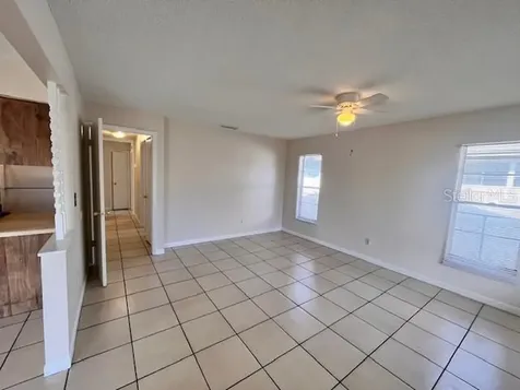 8518 N Lynn Avenue Tampa FL 33604