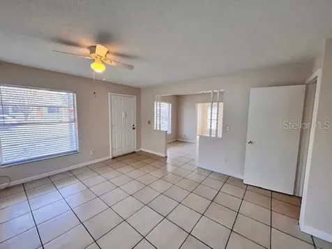 8518 N Lynn Avenue Tampa FL 33604