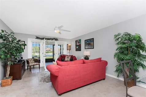 511 Pine Hollow Circle Englewood FL 34223