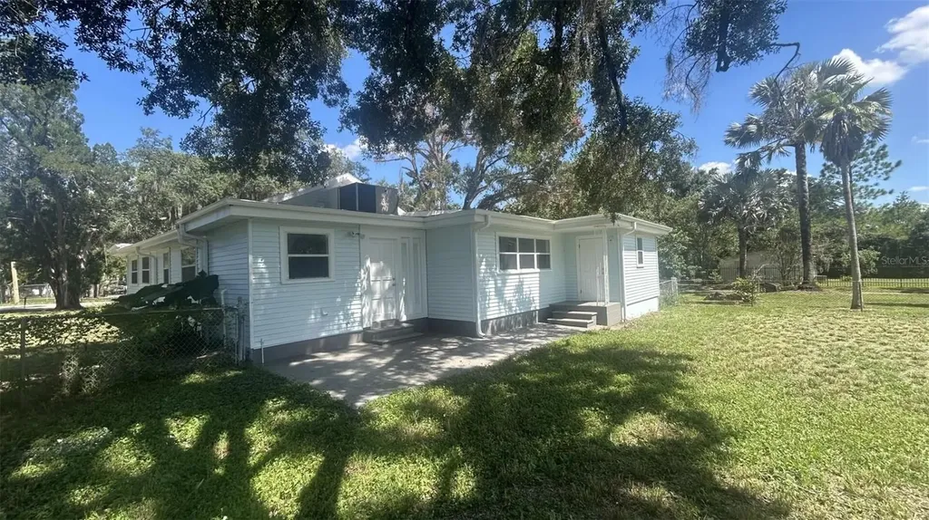 4316 Clewis Avenue Tampa FL 33610