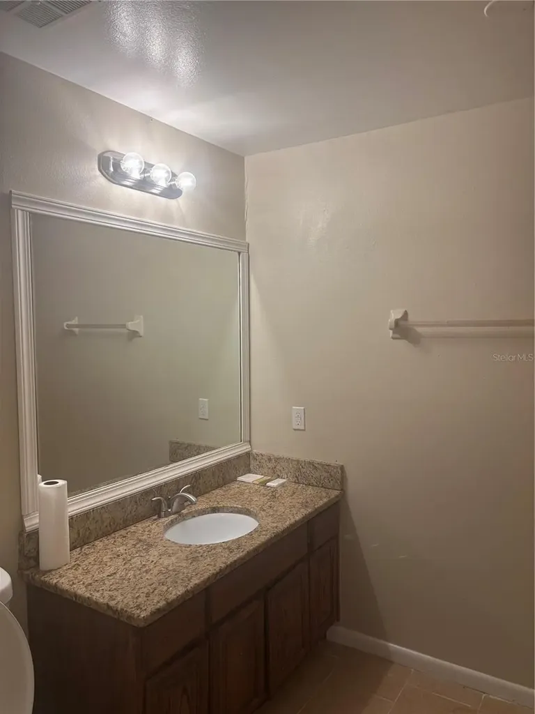1320 Mountainview Tampa FL 33612