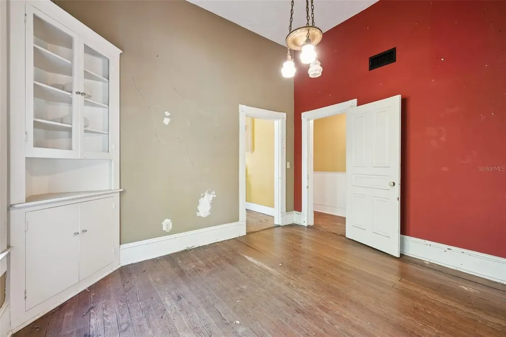 251 W Horatio Avenue Maitland FL 32751