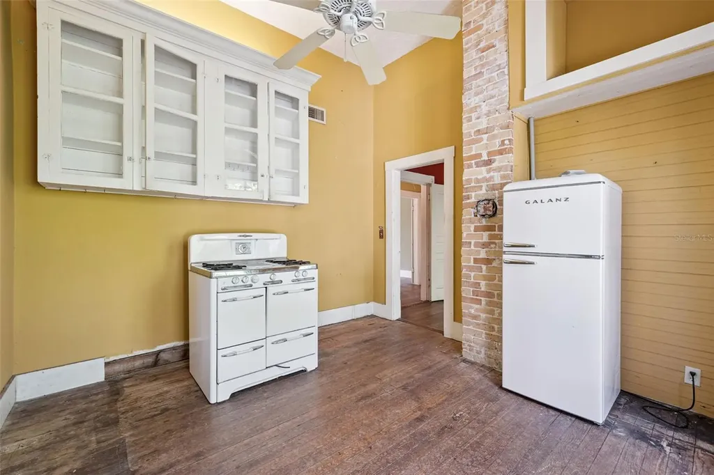 251 W Horatio Avenue Maitland FL 32751