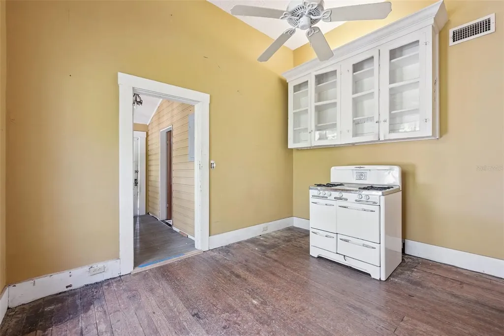 251 W Horatio Avenue Maitland FL 32751