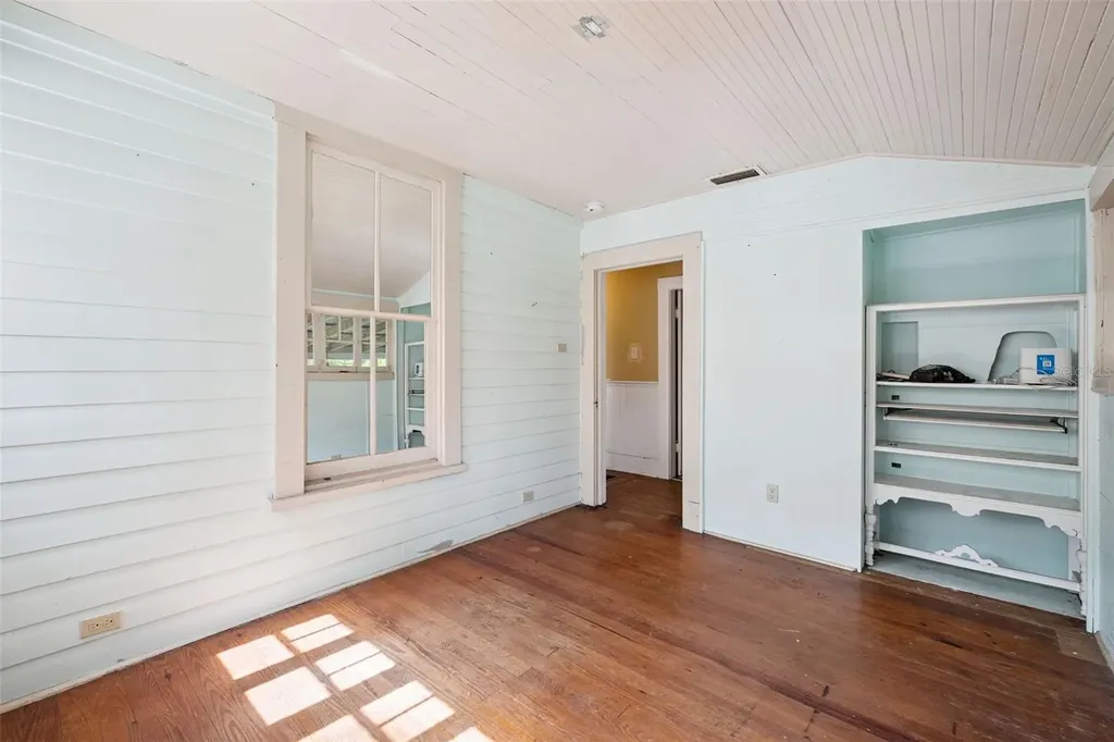 251 W Horatio Avenue Maitland FL 32751