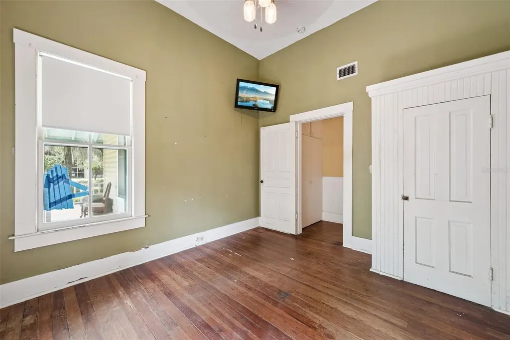 251 W Horatio Avenue Maitland FL 32751