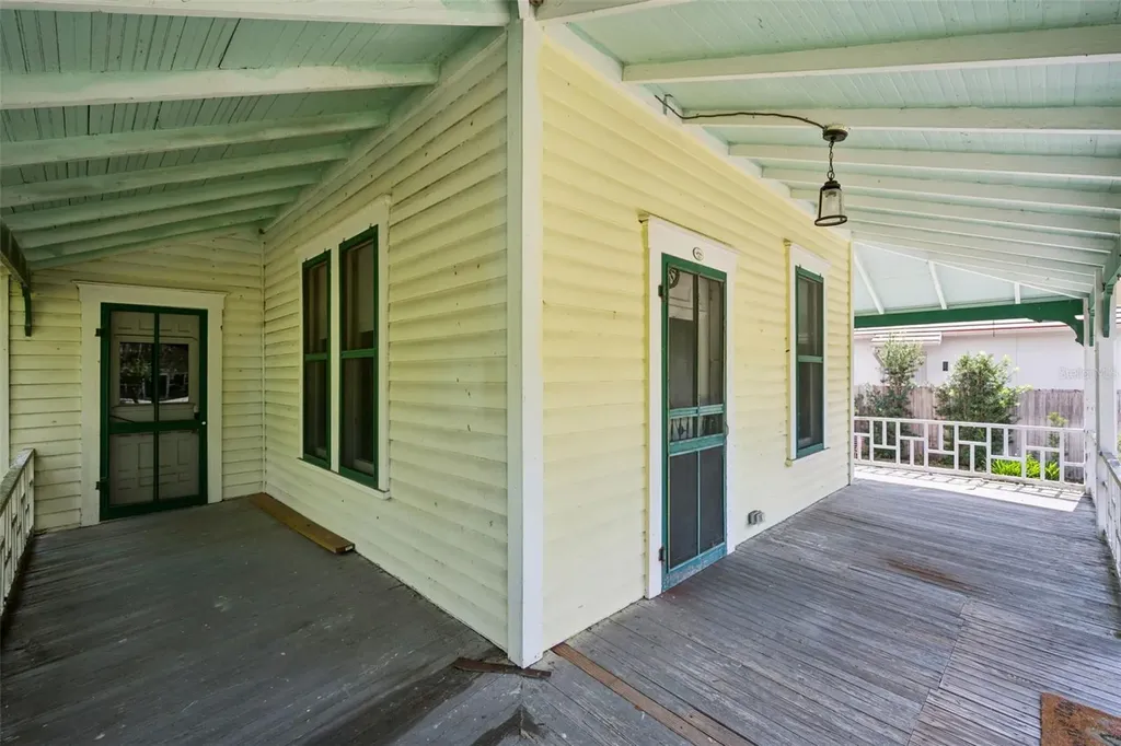 251 W Horatio Avenue Maitland FL 32751