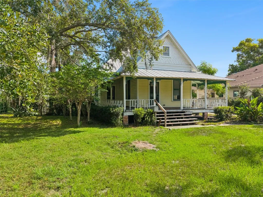 251 W Horatio Avenue Maitland FL 32751